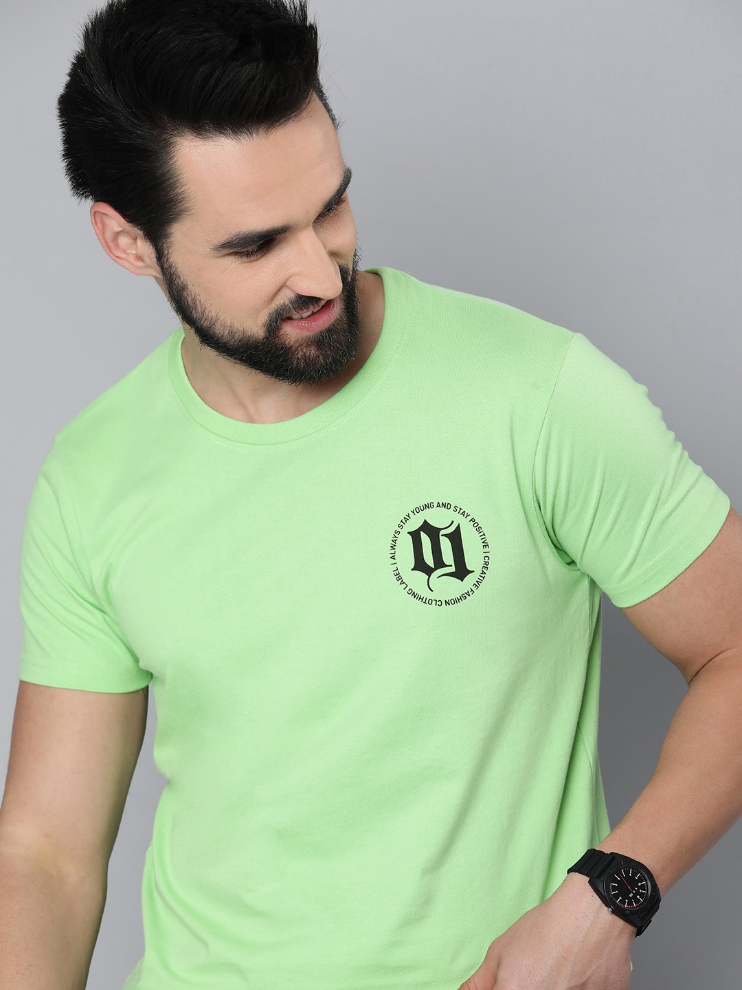 

HERE&NOW Men Green Typography Printed Round Neck T-shirt