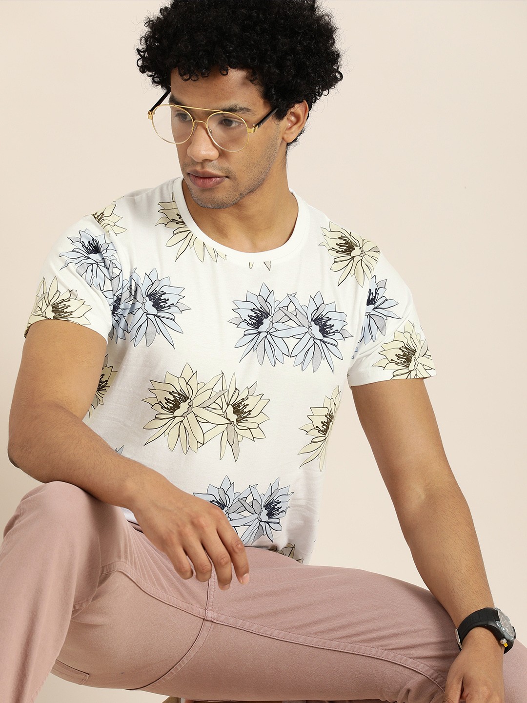 

Moda Rapido Men White Floral Print Pure Cotton T-shirt