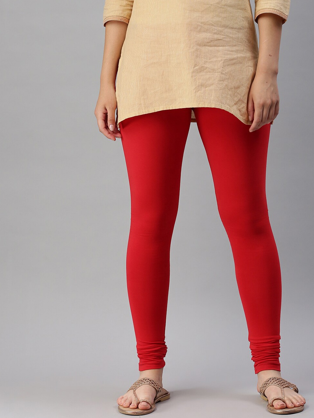 

De Moza Women Red Solid Churidar-Length Leggings