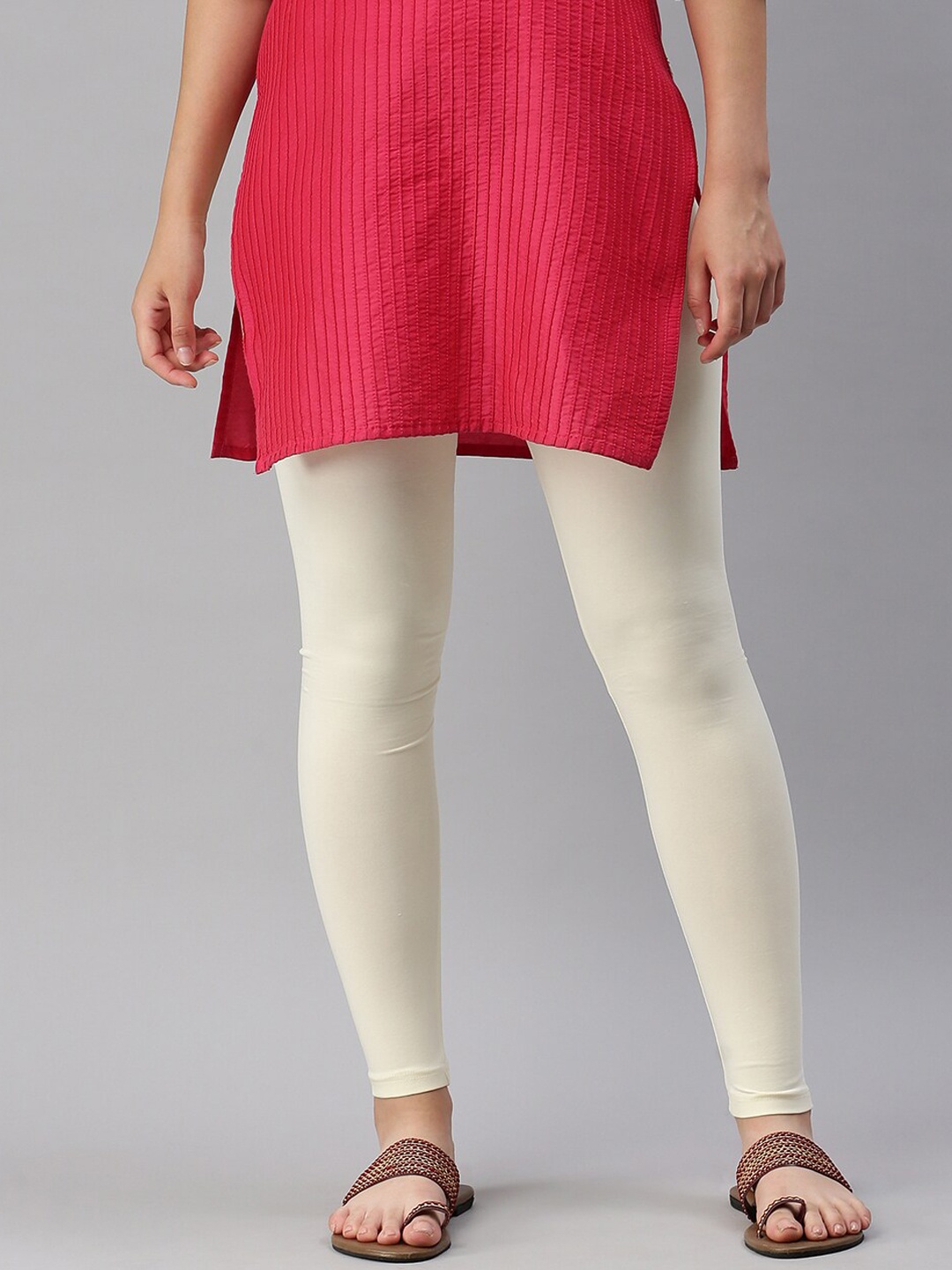 

De Moza Women Off White Solid Ankle-Length Leggings