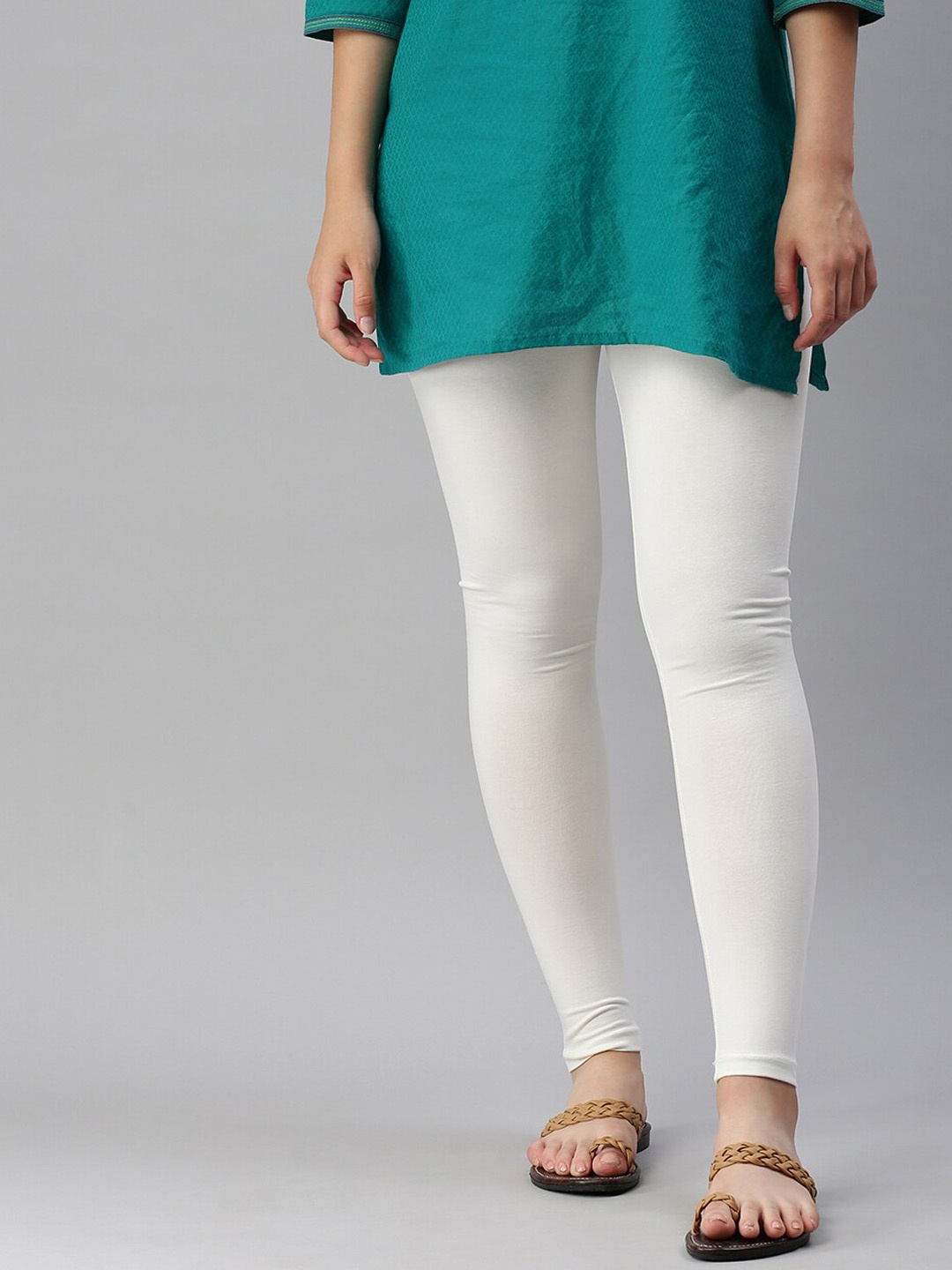 

De Moza Women Off-White Solid Ankle-Length Leggings