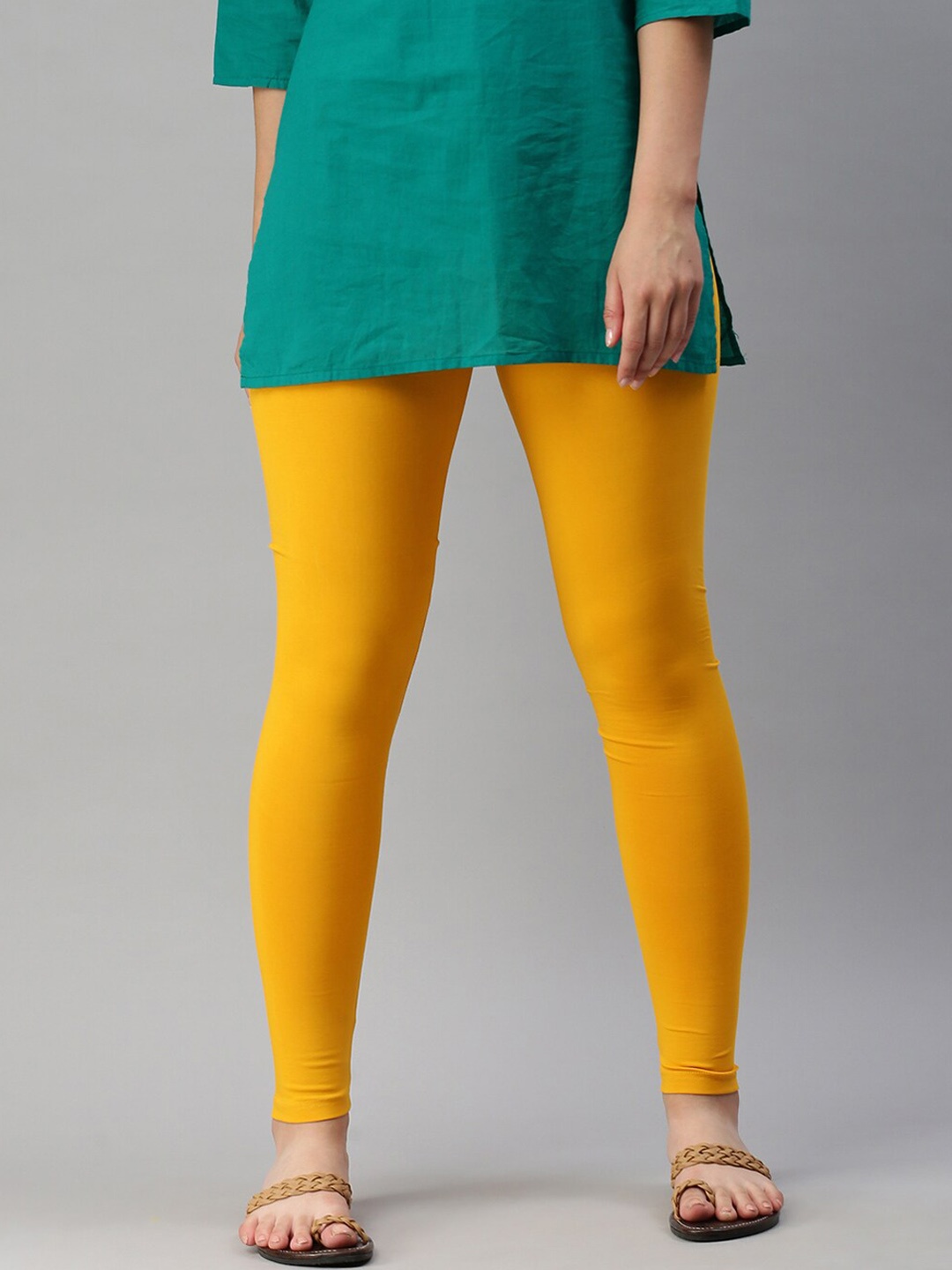 

De Moza Women Yellow Solid Ankle-Length Leggings