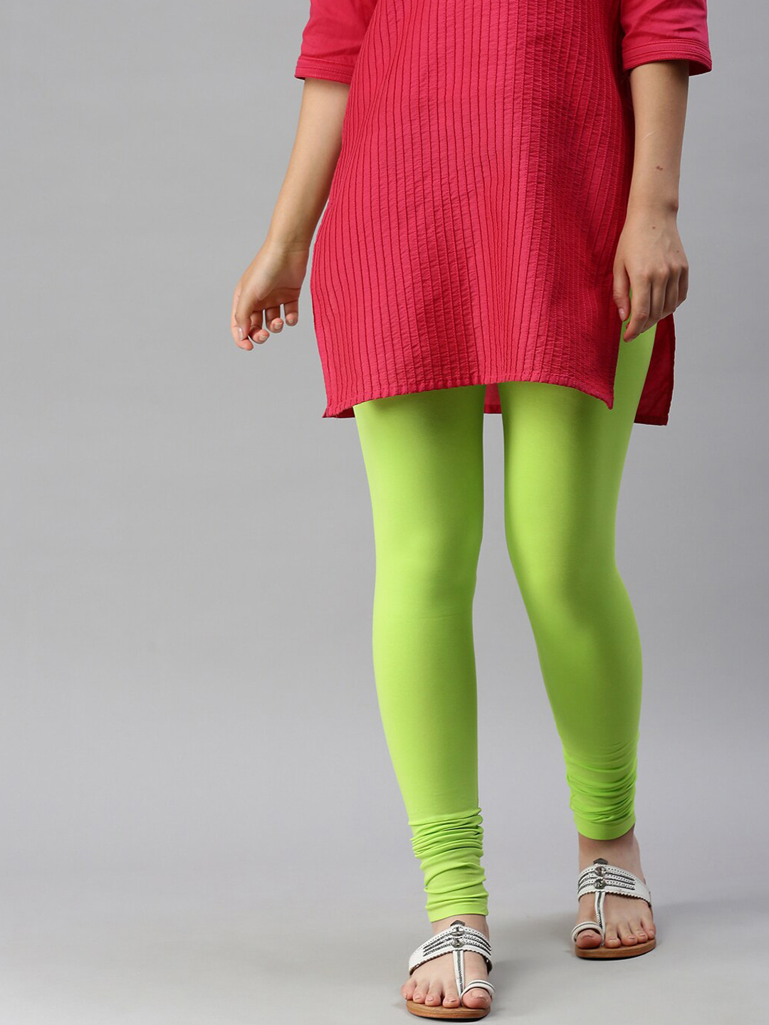 

De Moza Women Green Solid Churidar-Length Leggings