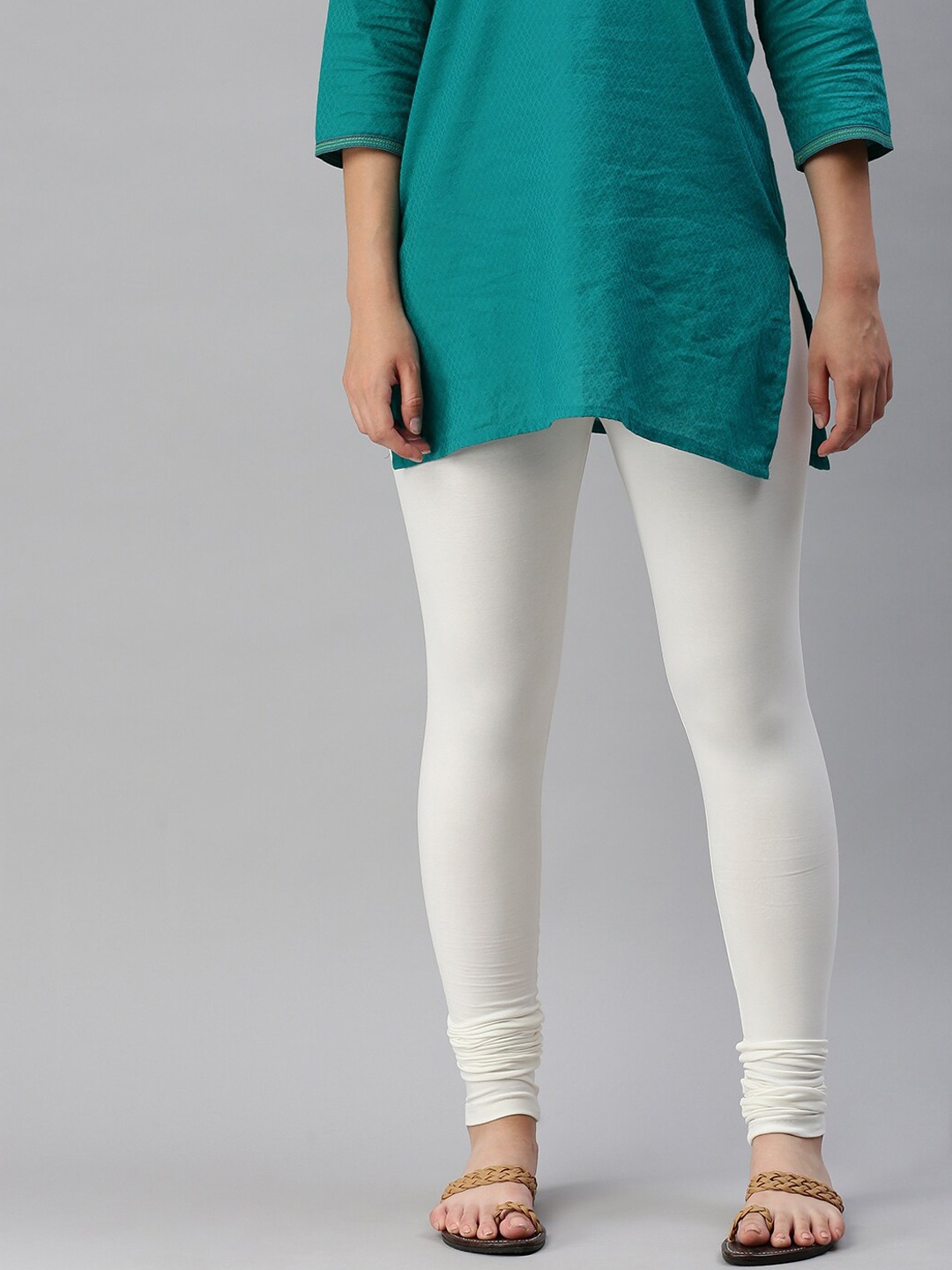 

De Moza Women Off White Solid Churidar-Length Leggings