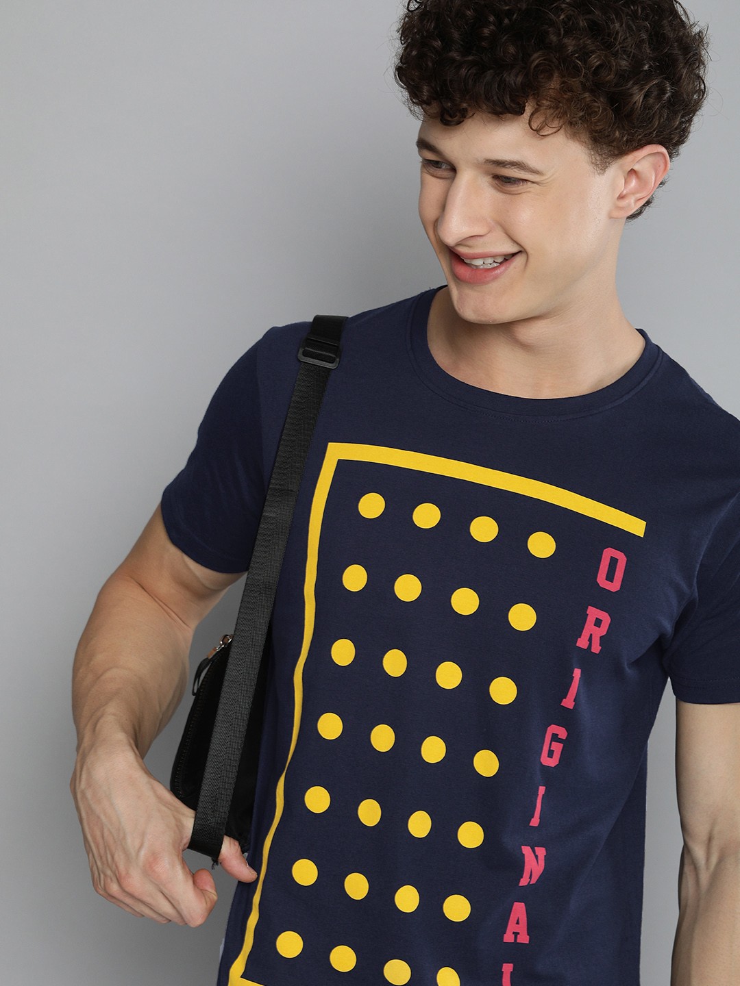 

HERENOW Men Navy Blue Printed Pure Cotton T-shirt