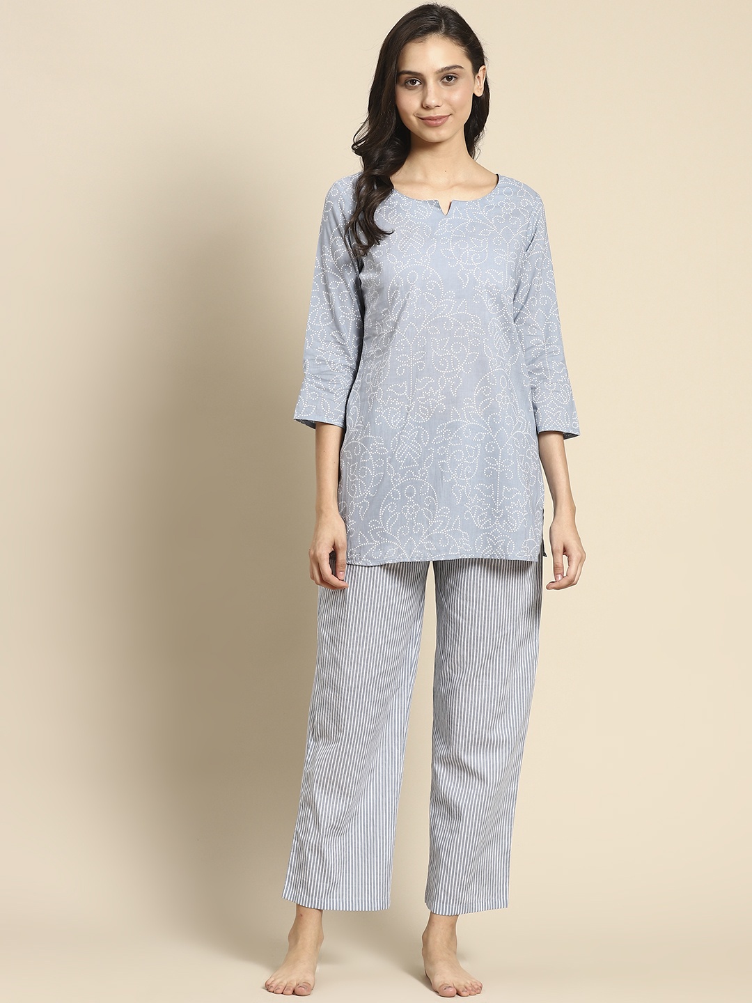 

Prakrti Women Grey & White Ethnic Motifs Printed Cotton Night suit