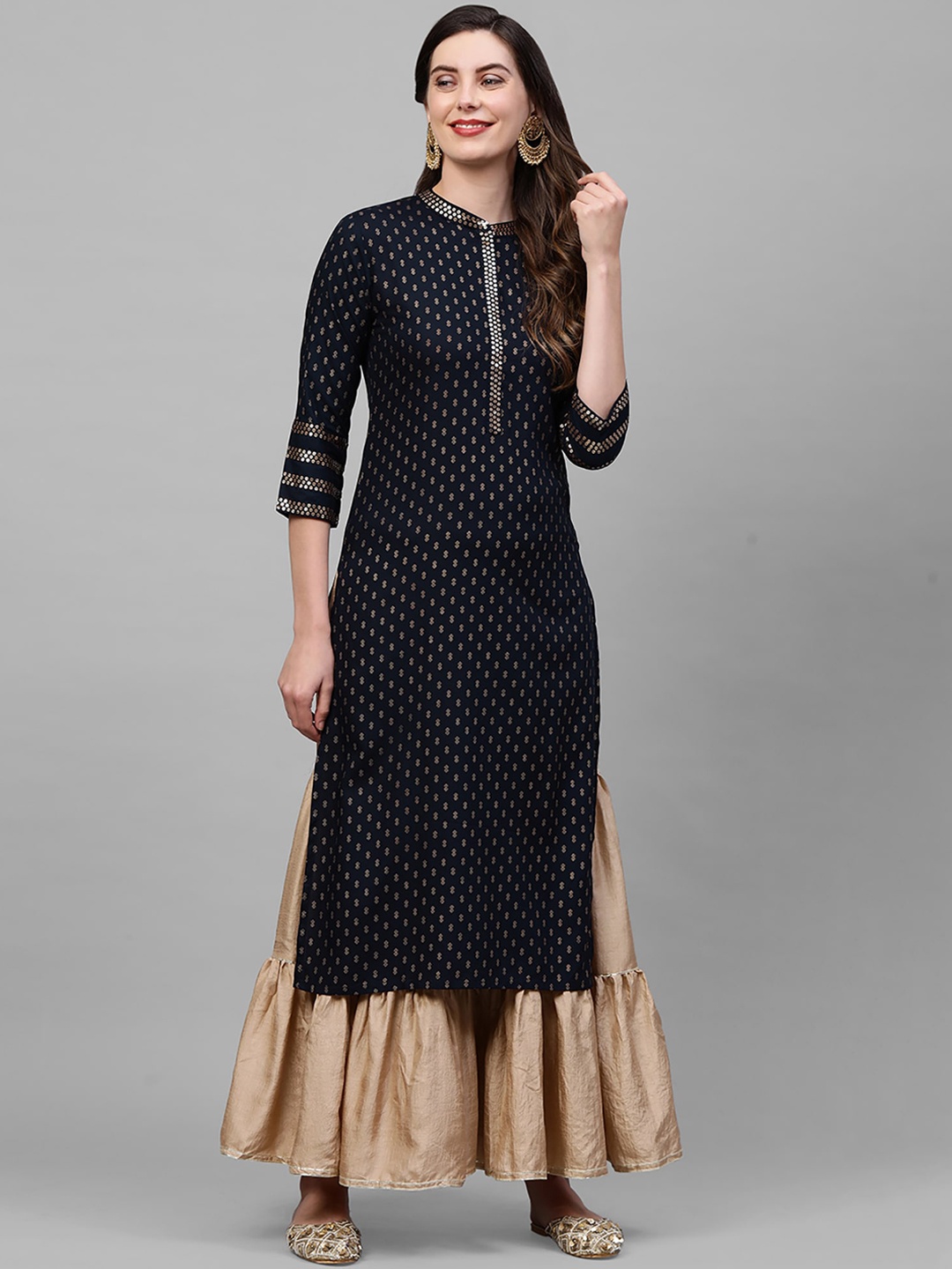 

Indo Era Women Navy Blue & Gold-Toned Geometric Foil Printed Straight Kurta
