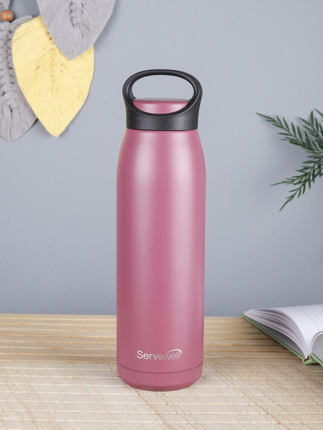 

Servewell Purple & Black Solid Stainless Steel Vacuum Flask Water Bottle 700 Ml