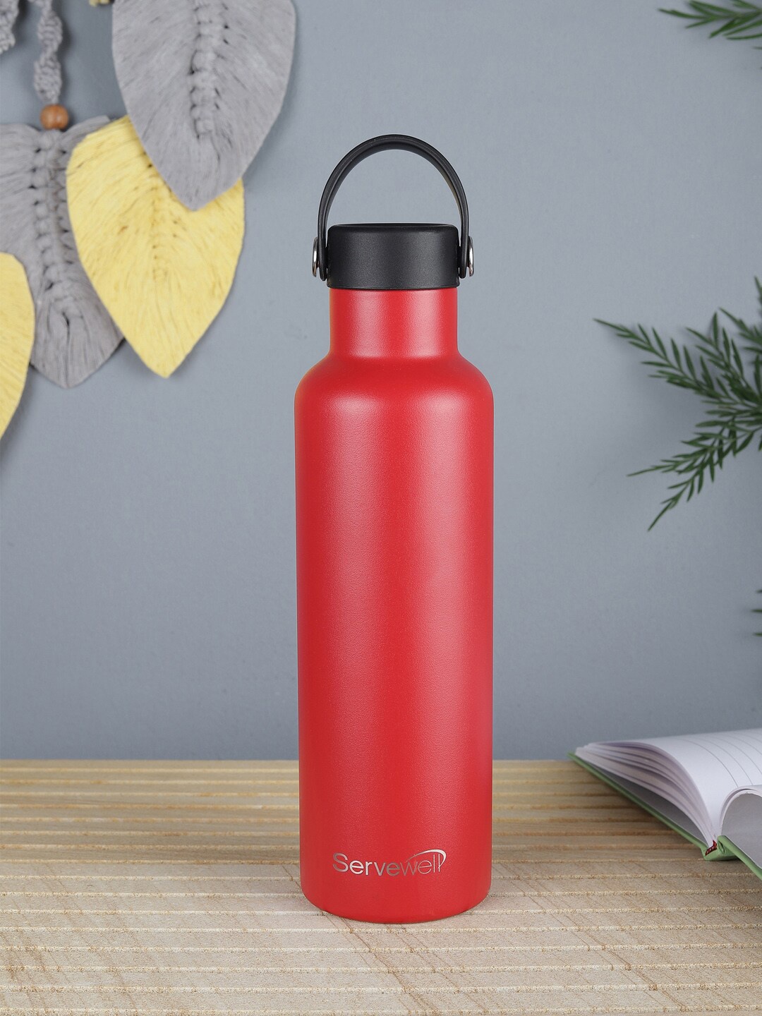 

Servewell Red & Black Solid Metro Stainless Steel Vacuum Bottle 740 ml