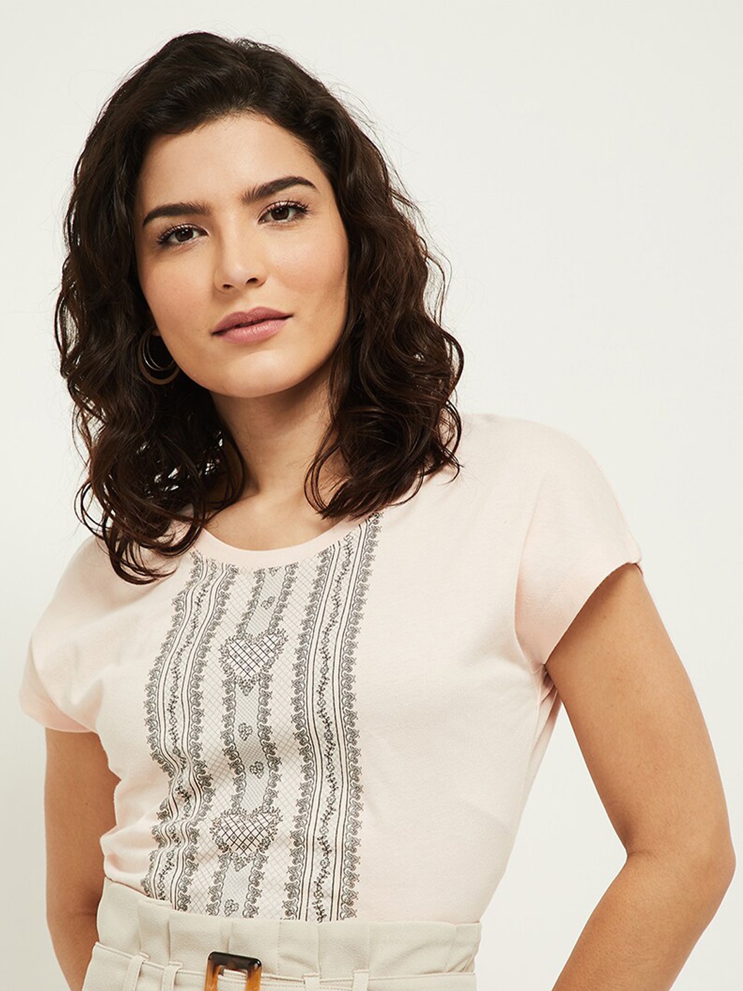 

max Women Pink Printed Extended Sleeves T-shirt