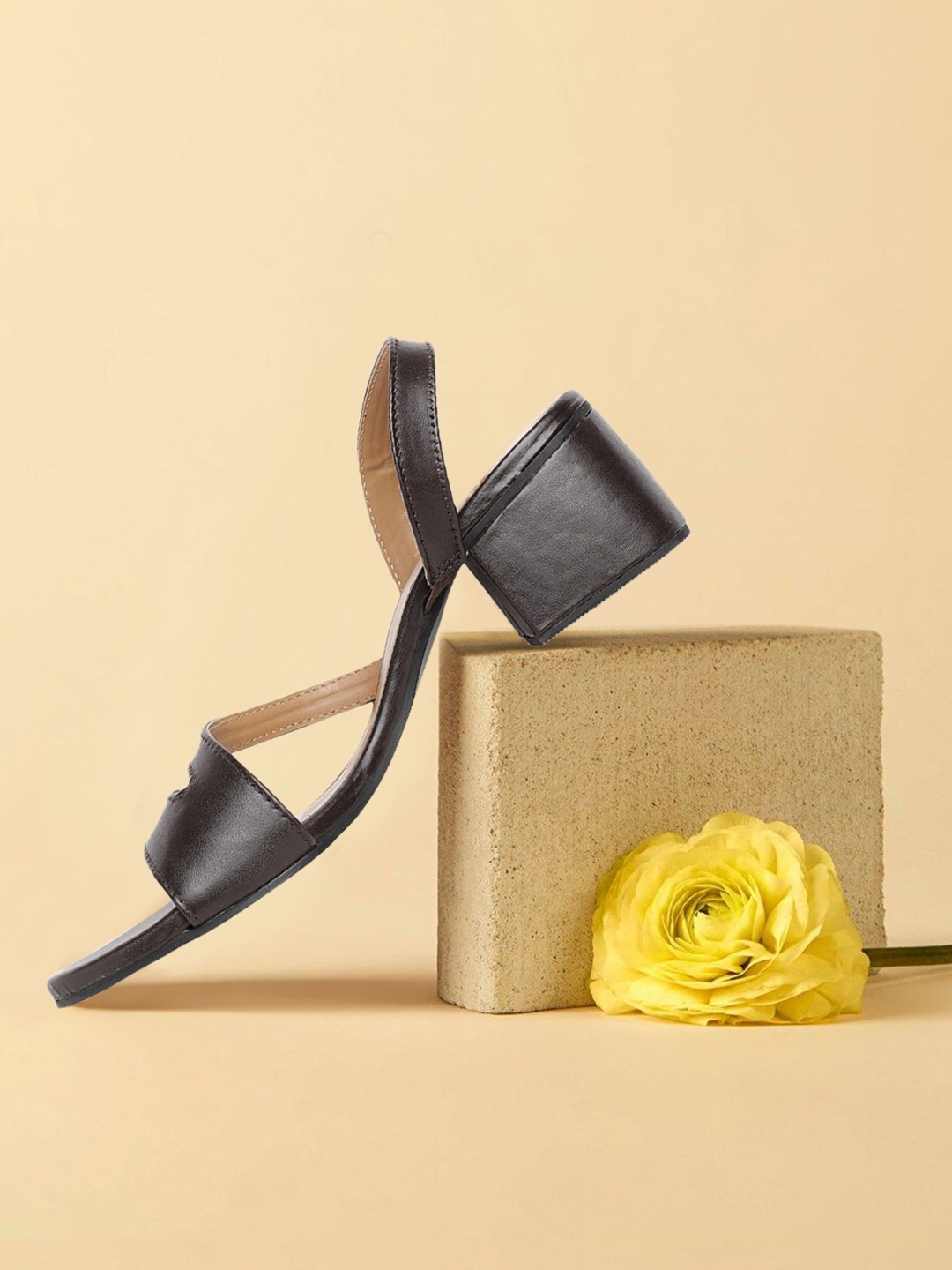 

her by invictus Women Coffee Brown Solid Block Heels