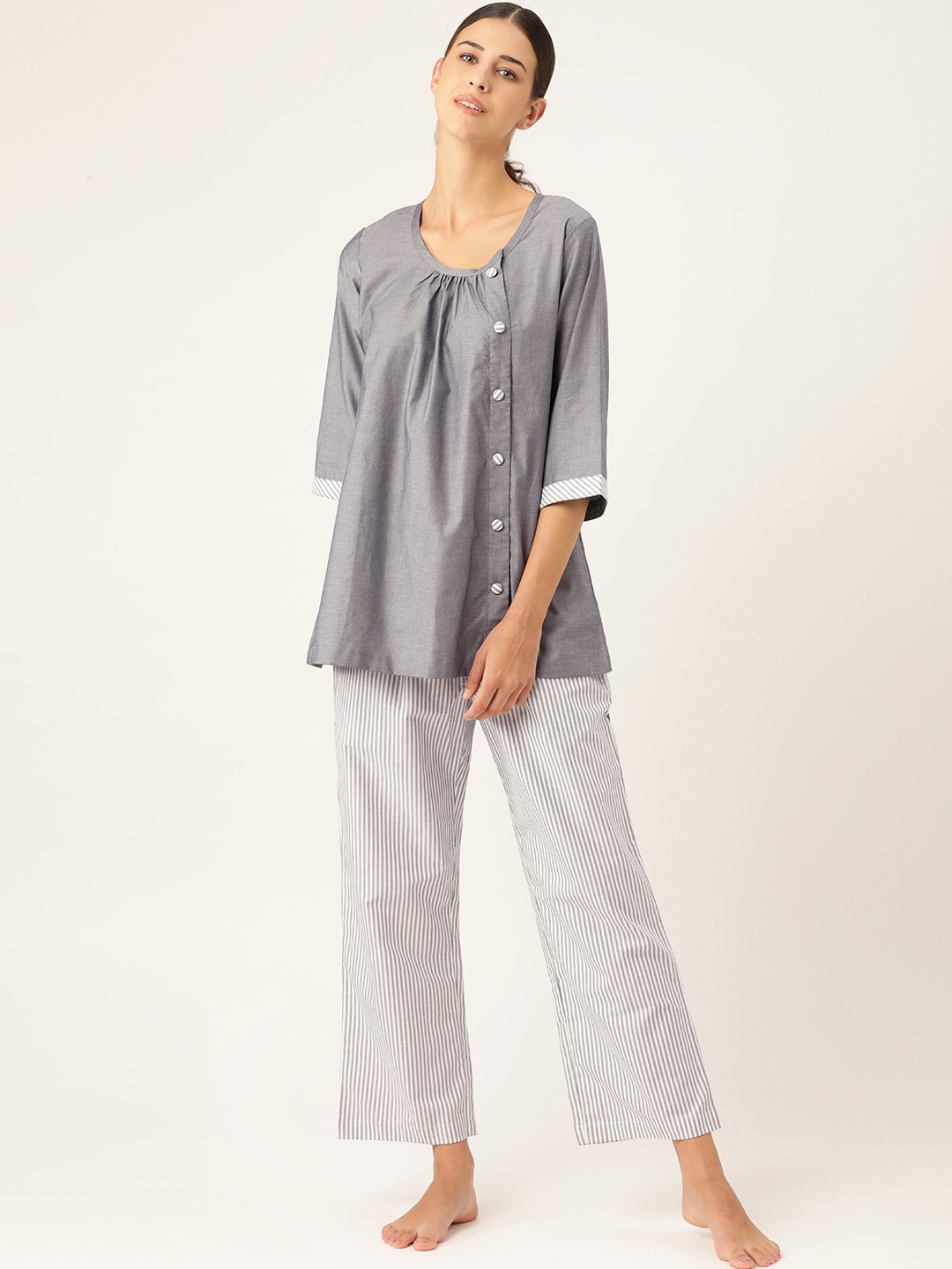 

COTCLO Women Grey & White Striped Pure Cotton Night suit