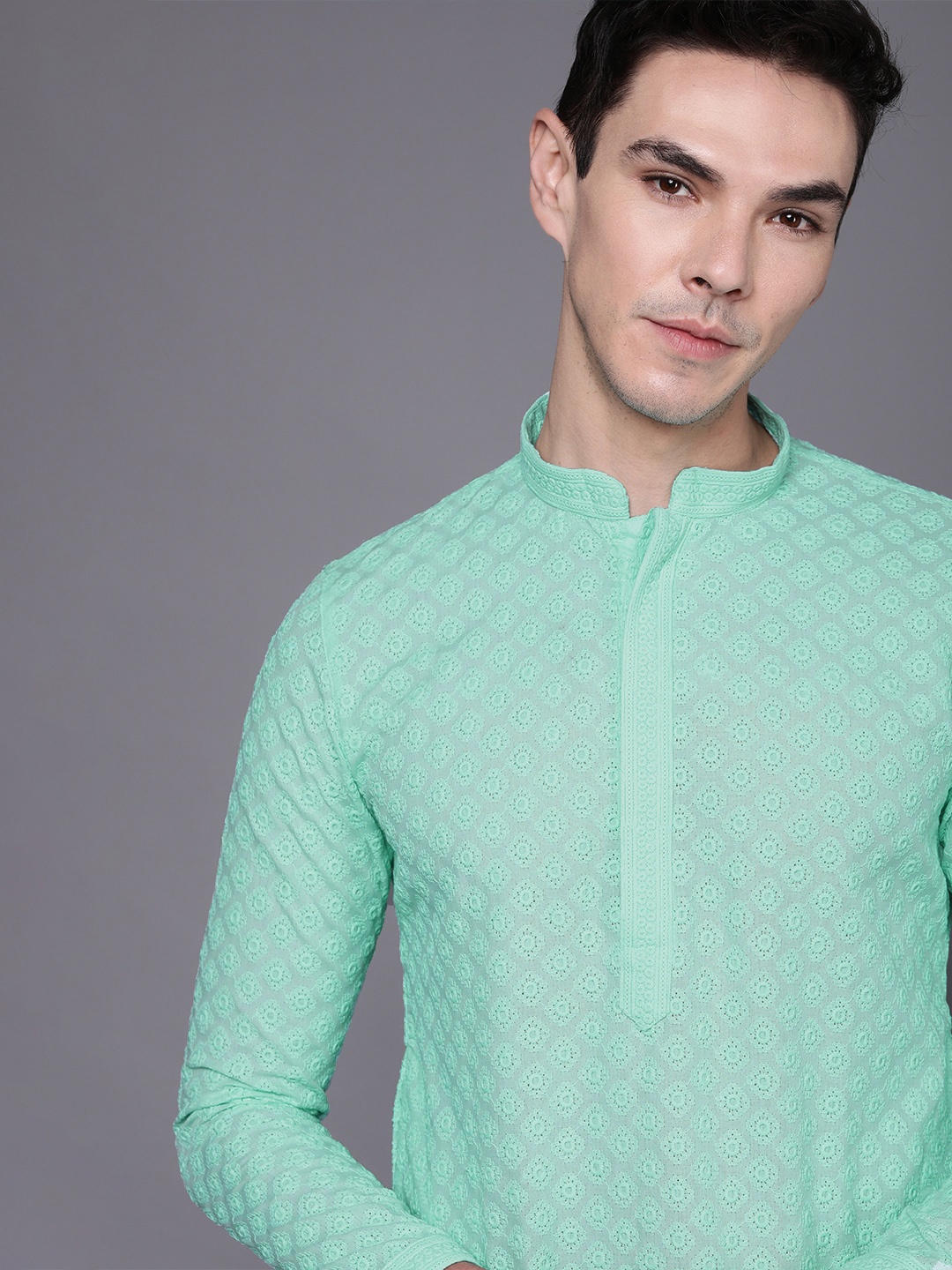 

Manyavar Men Green Regular Kurta with Churidar
