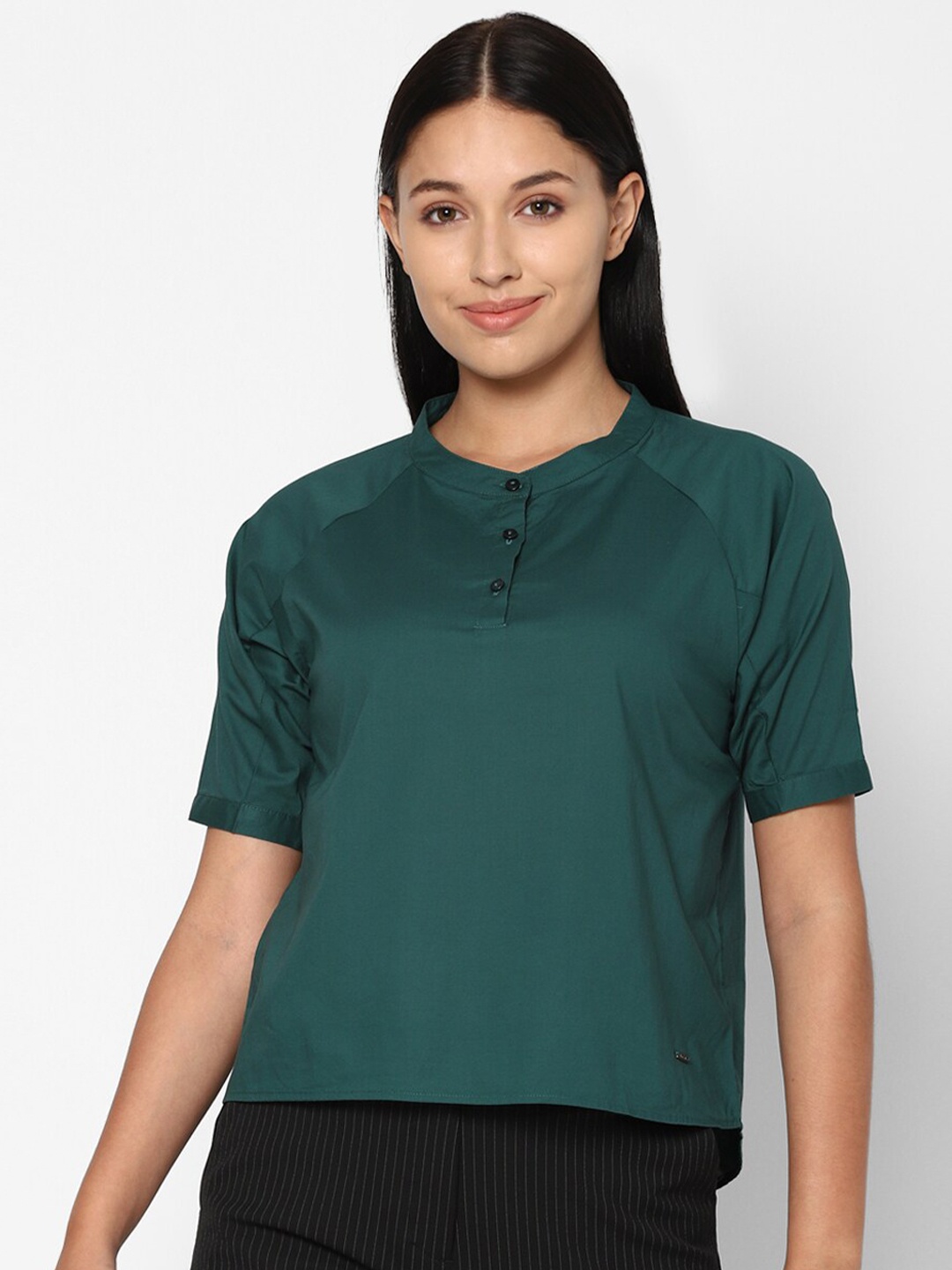 

Allen Solly Woman Green Mandarin Collar Pure Cotton Regular Top