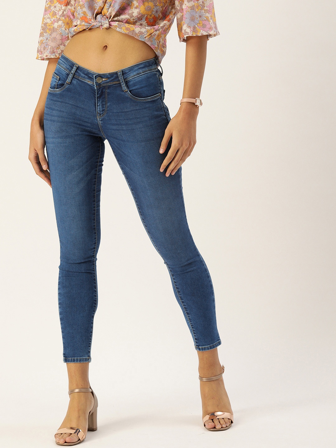 

AND Women Blue Skinny Fit Mid Rise Light Fade Stretchable Cropped Jeans