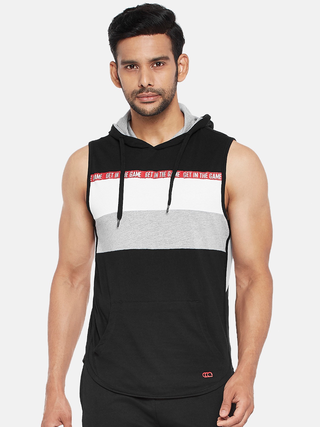 

Ajile by Pantaloons Men Black & White Colourblocked Hooded Slim Fit T-shirt