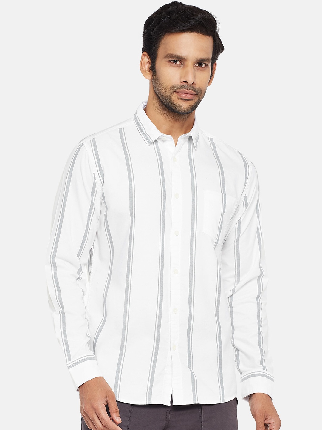 

Urban Ranger by pantaloons Men White Slim Fit Striped Casual Shirt