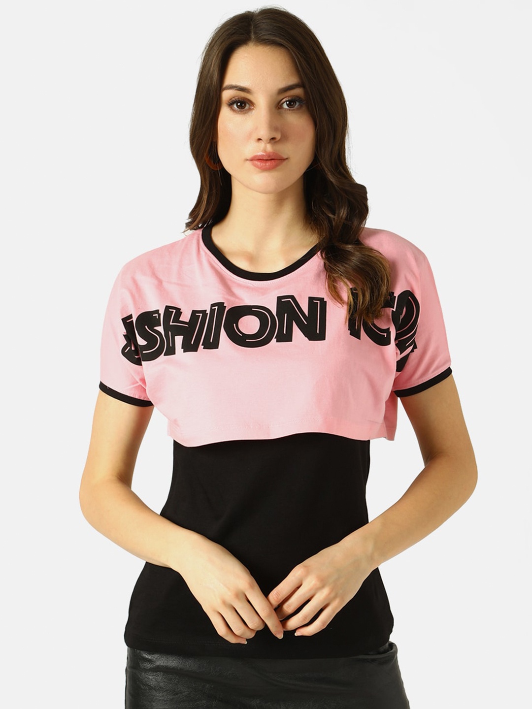 

V2 Value & Variety Women Black & Pink Printed Tiered Top