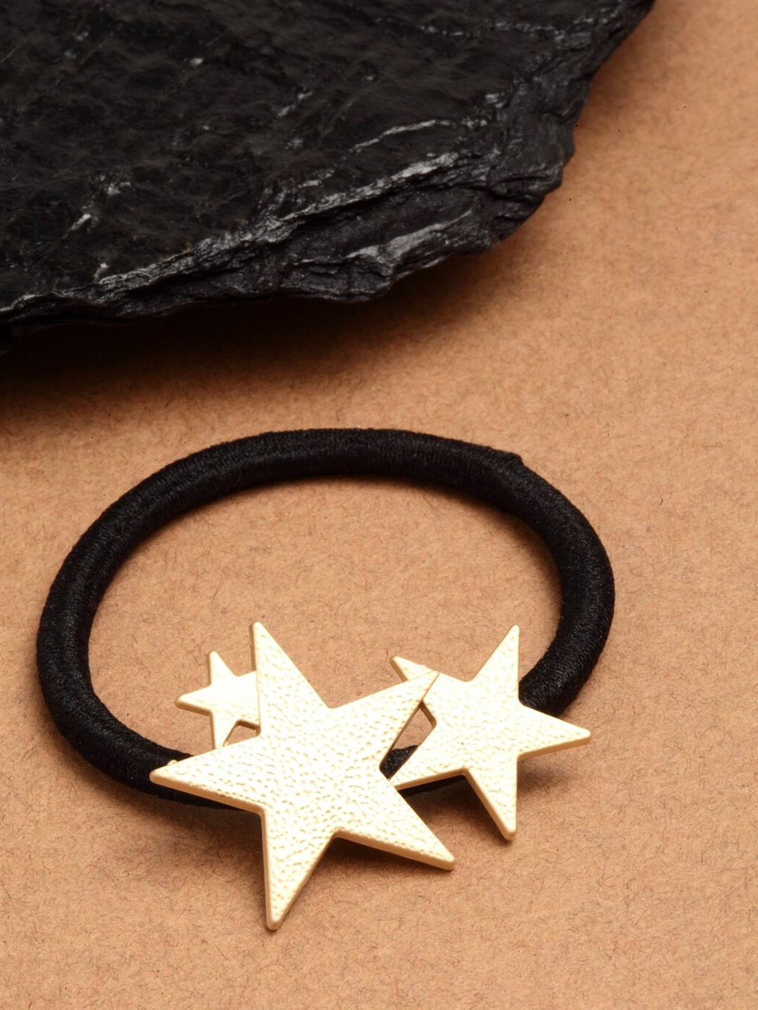 

Ferosh Women Black & Gold-Toned Embellished Hairband