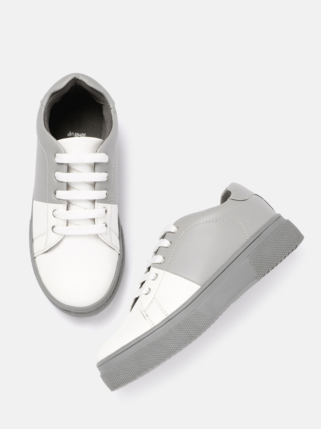 

YK Boys White & Grey Colourblocked Sneakers