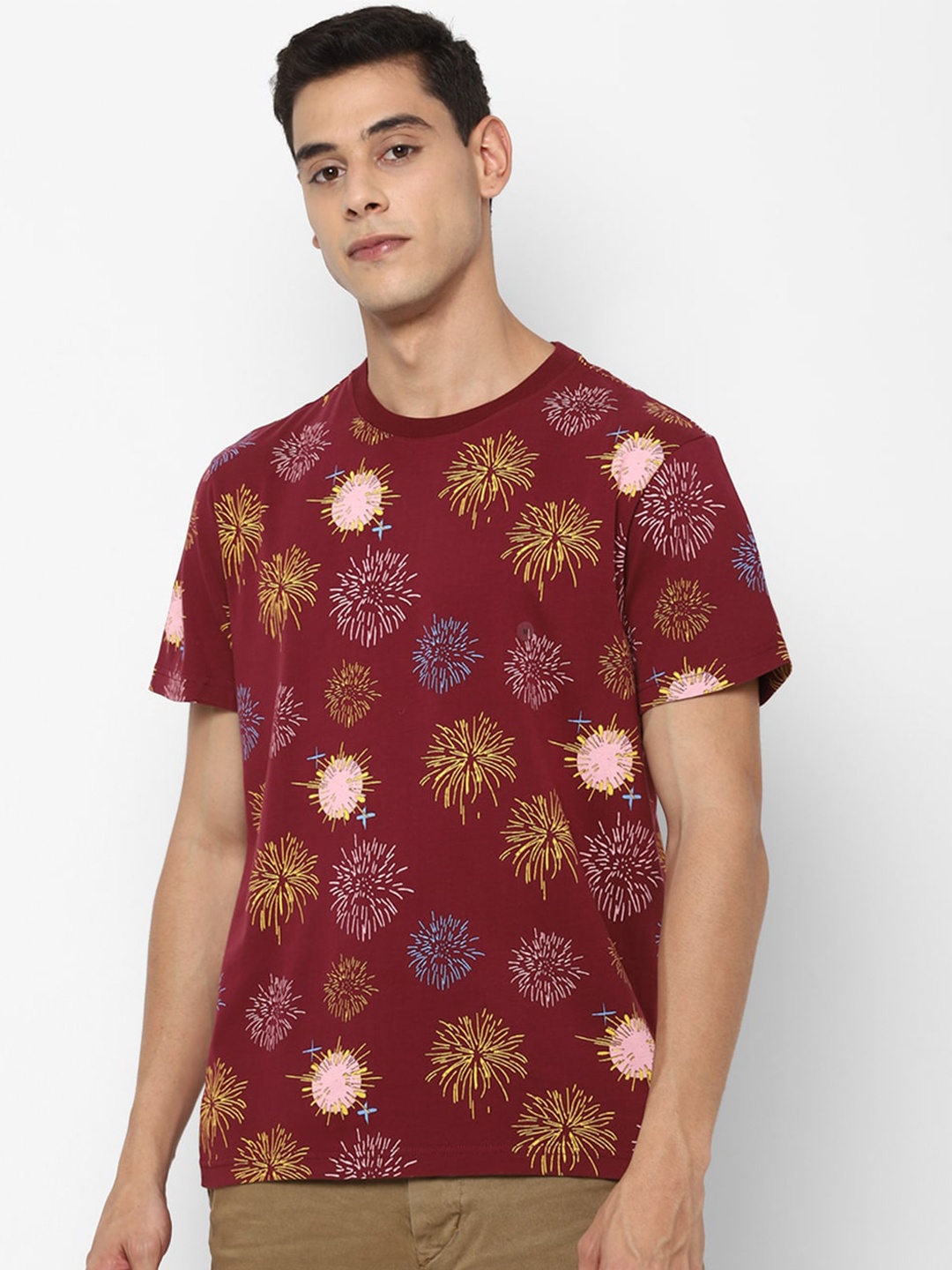 

AMERICAN EAGLE OUTFITTERS Men Burgundy Printed Cotton Pure Cotton T-shirt