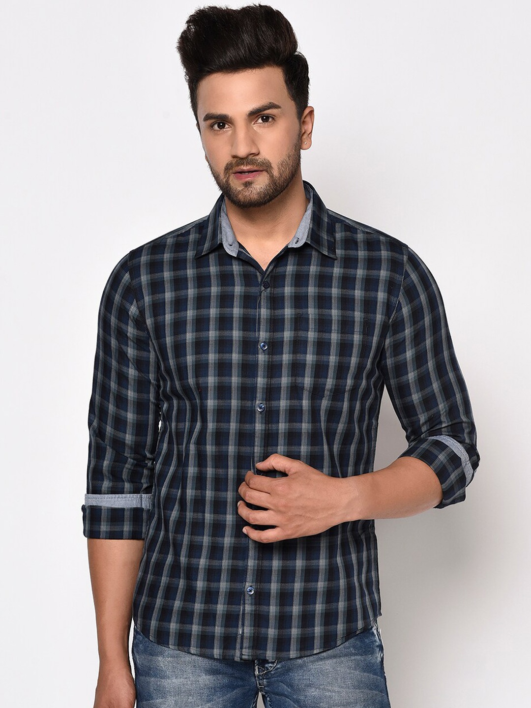 

METTLE Men Navy Blue Checked Casual Shirt