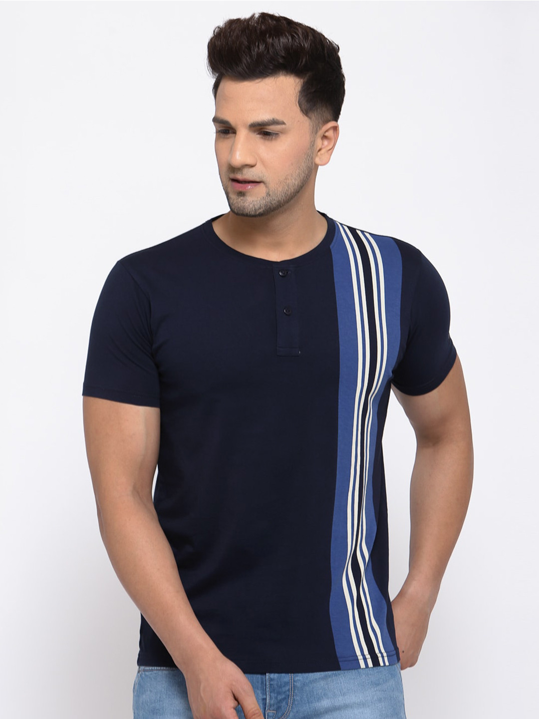 

Pepe Jeans Men Navy Blue Striped Slim Fit T-shirt