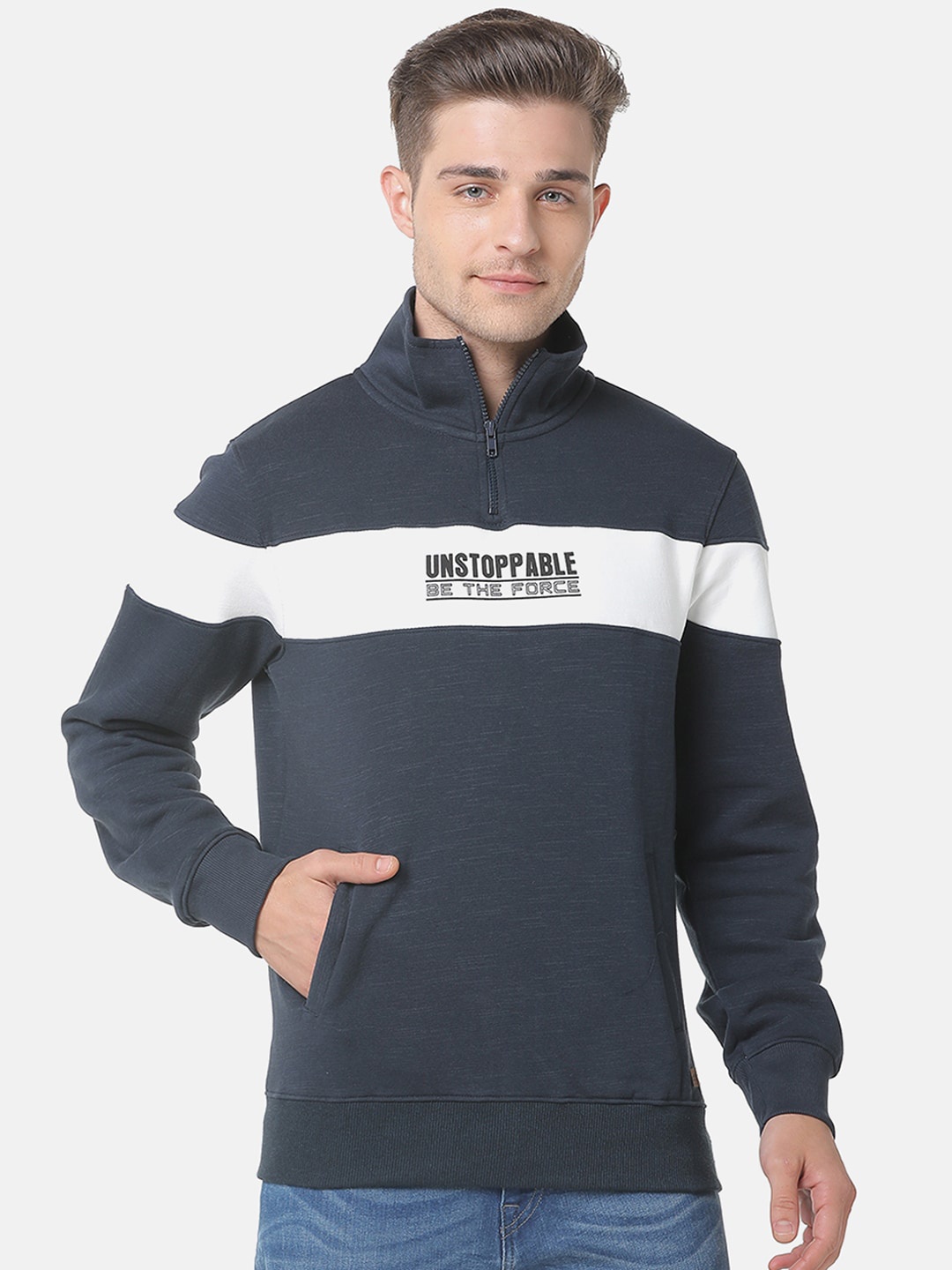 

Campus Sutra Men Blue Colourblocked Sweatshirt