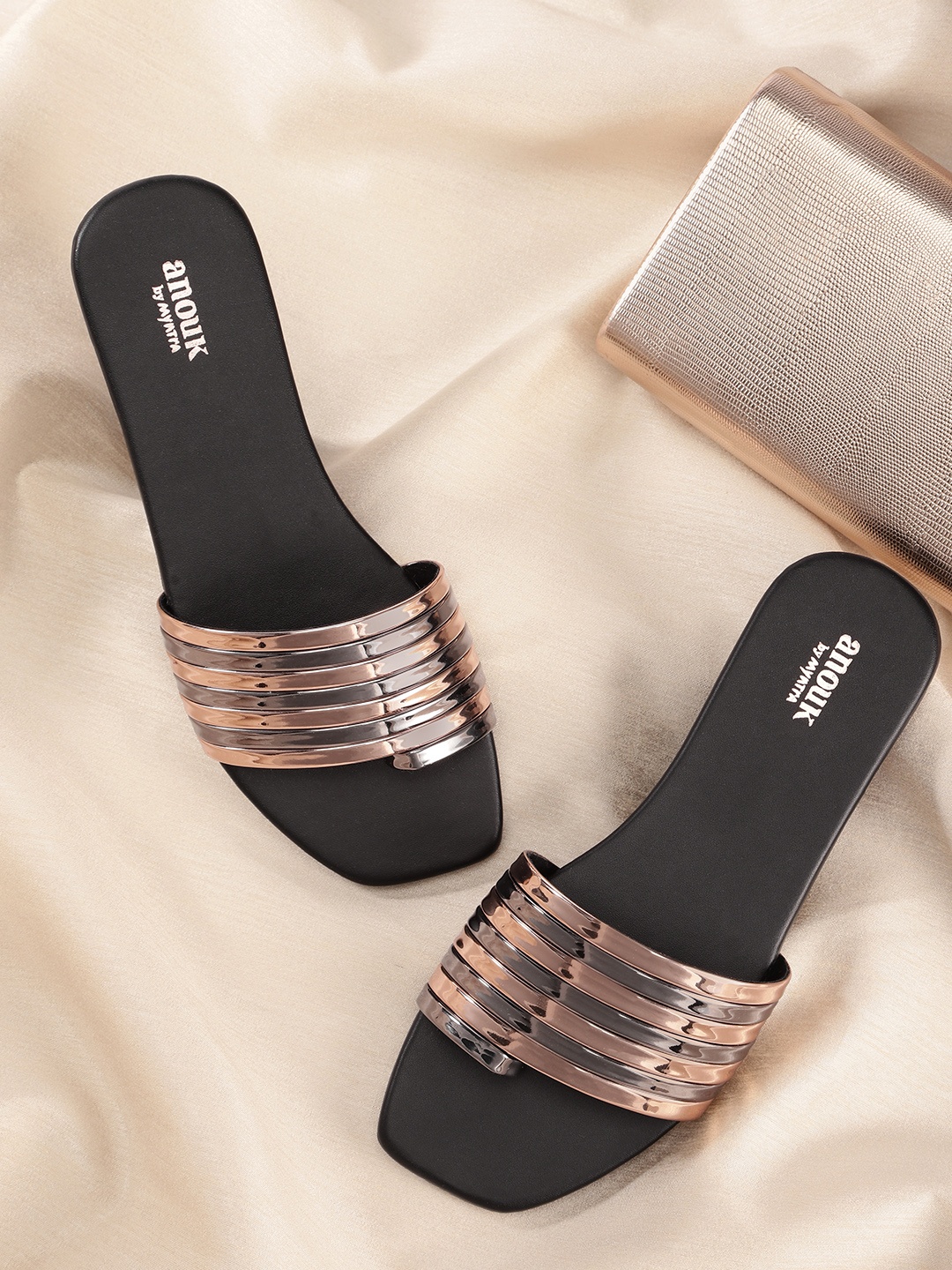 

Anouk Women Rose Gold & Gun Metal-Toned Striped Handcrafted One Toe Flats
