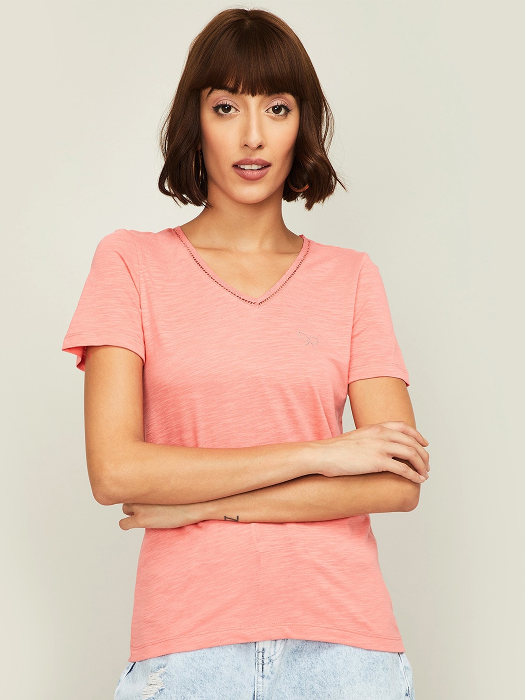 

Bossini Women Pink V-Neck Raw Edge Slim Fit T-shirt