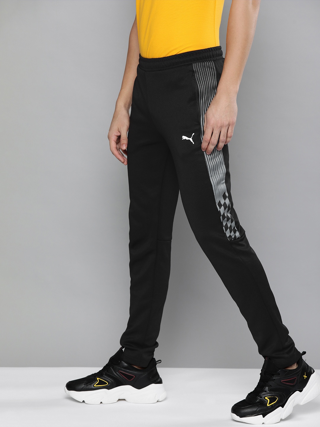 

PUMA Motorsport Men Black Ferrari Race T7 Slim Fit Motorsport Track Pants