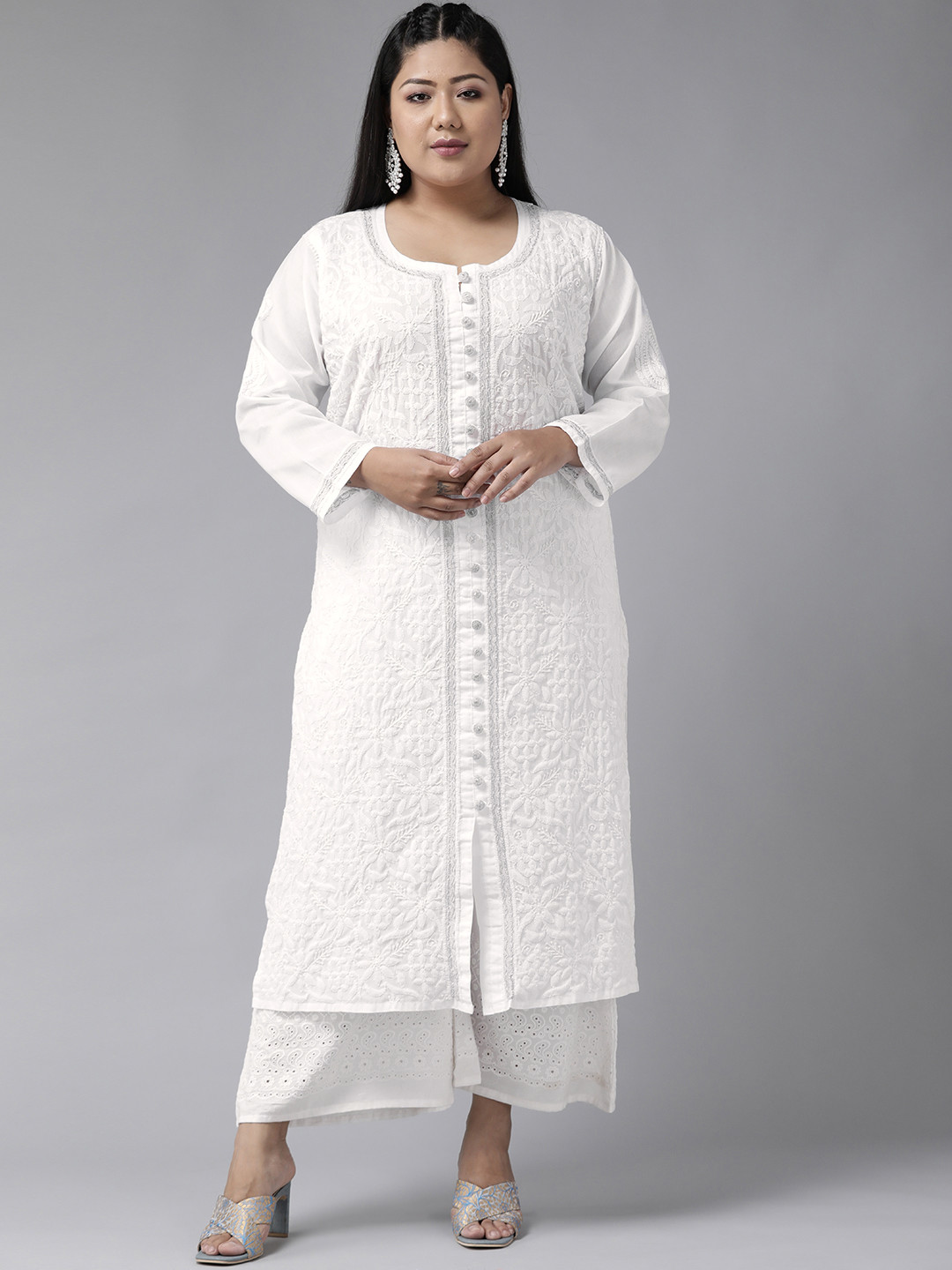 

ADA Women Plus Size White Ethnic Motifs Pure Cotton Chikankari Embroidered Handloom Kurta