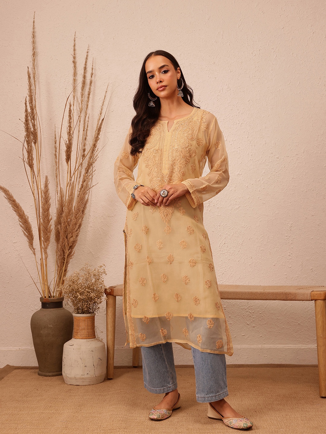 

ADA Women Plus Size Beige Ethnic Motifs Chikankari Embroidered Handloom Kurta With Slip