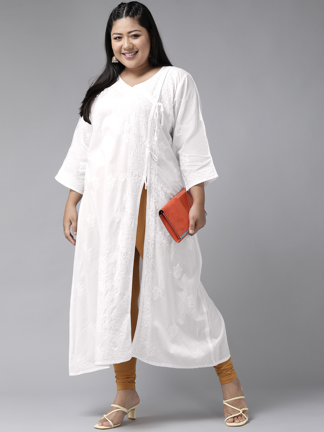 

ADA Women Plus Size White Ethnic Motifs Pure Cotton Chikankari Embroidered Handloom Kurta