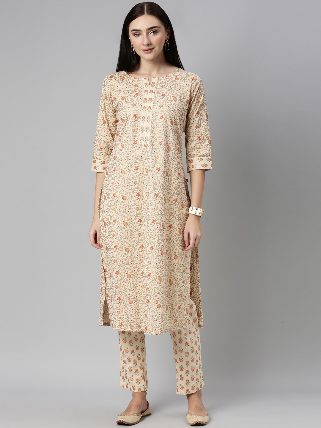 

Alena Women Cream-Coloured Floral Printed Kurta with Trousers