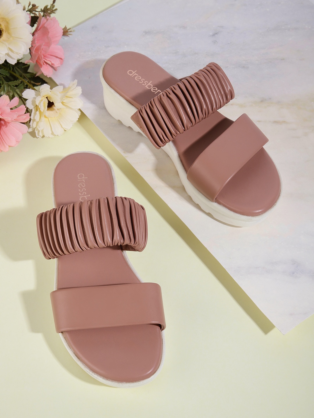 

DressBerry Peach-Coloured Solid Ruched Wedges
