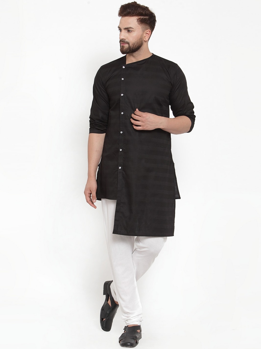 

KLOTTHE Men Black Solid Asymmetric Kurta