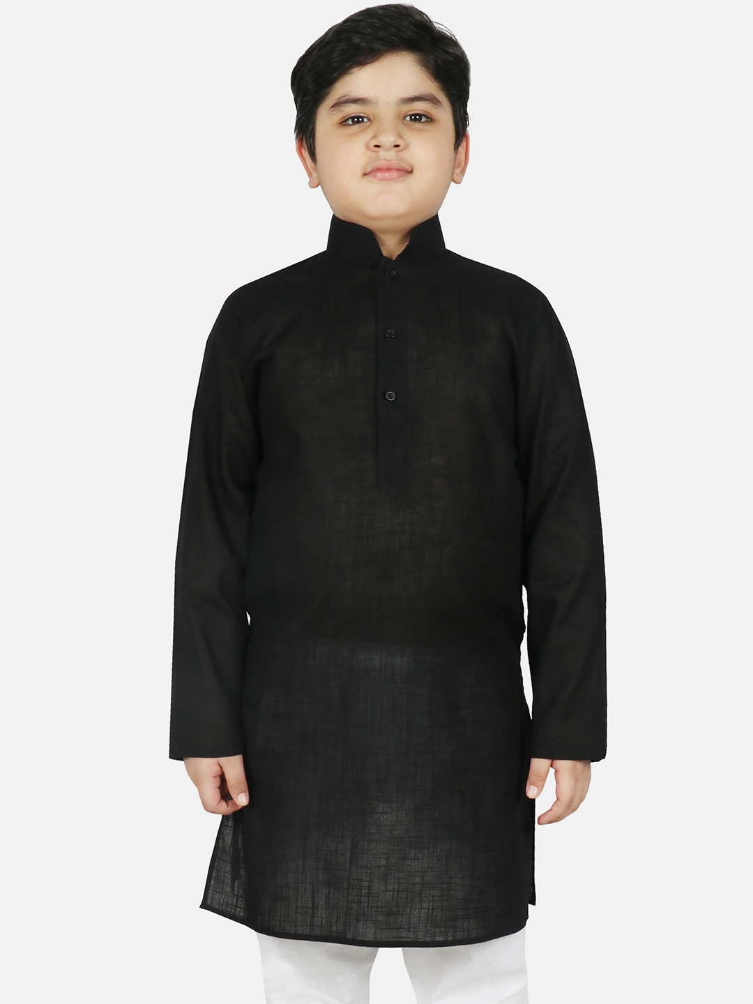 

SG YUVRAJ Boys Black Solid Mandarin Collar Kurta