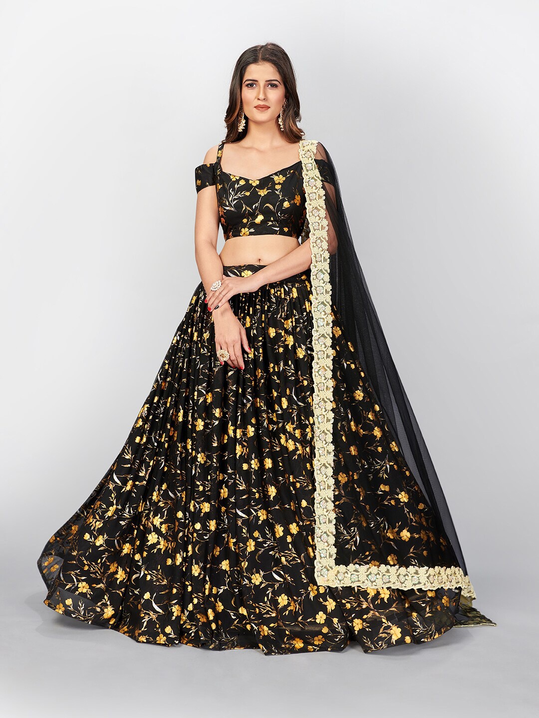 

SHOPGARB Women Black & Gold-Toned Printed Unstitched Lehenga & Blouse With Dupatta