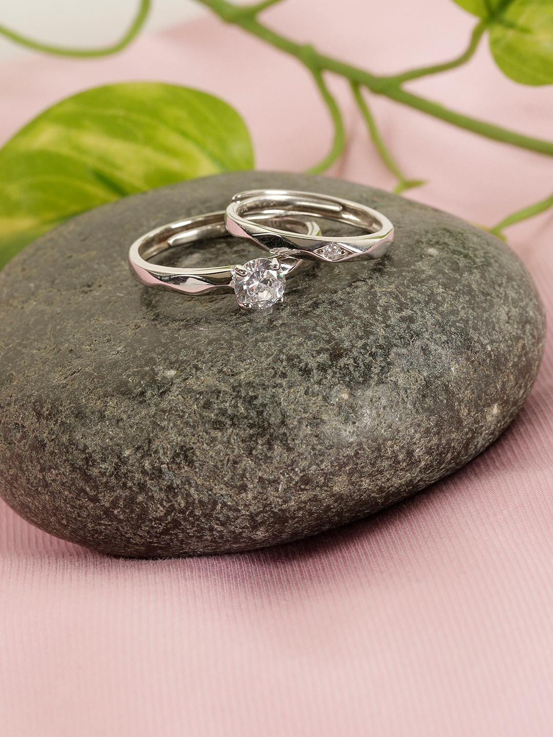 

GIVA 925 Sterling Silver Rhodium Plated Rhomb Adjustable Couple Band Rings