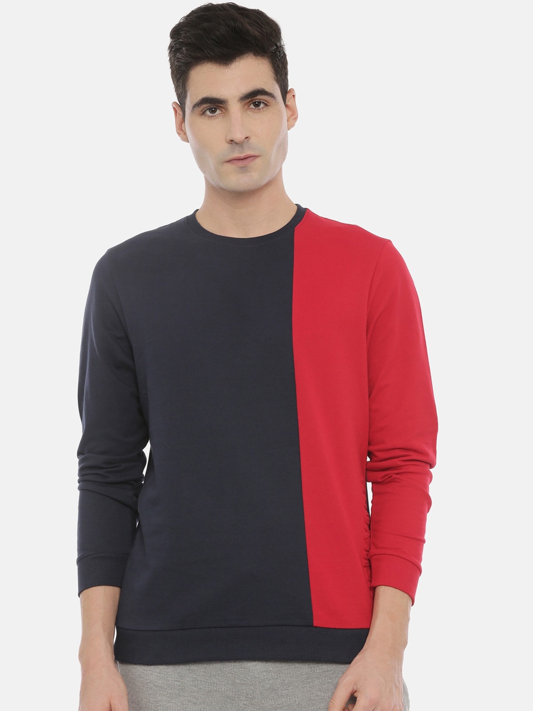 

3PIN Men Navy Blue Colourblocked Sweatshirt