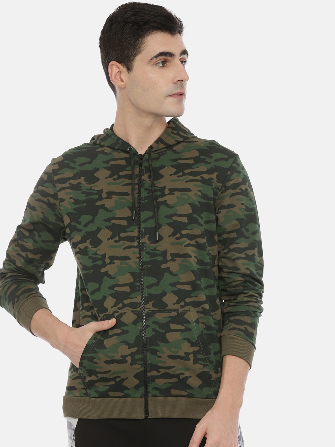 

3PIN Men Green Camouflage Printed Hooded Sweatshirt