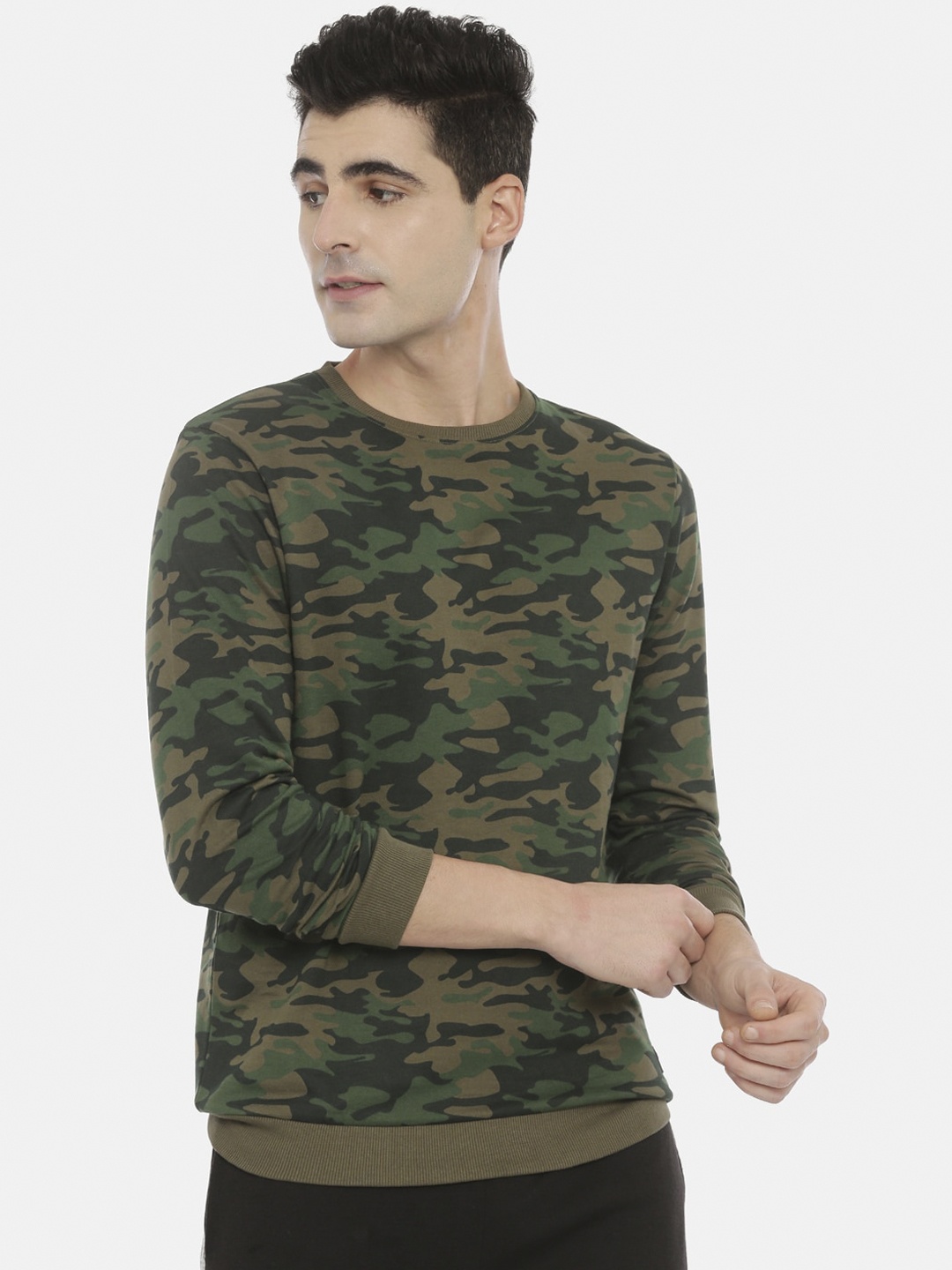 

3PIN Men Green Camouflage Printed Sweatshirt