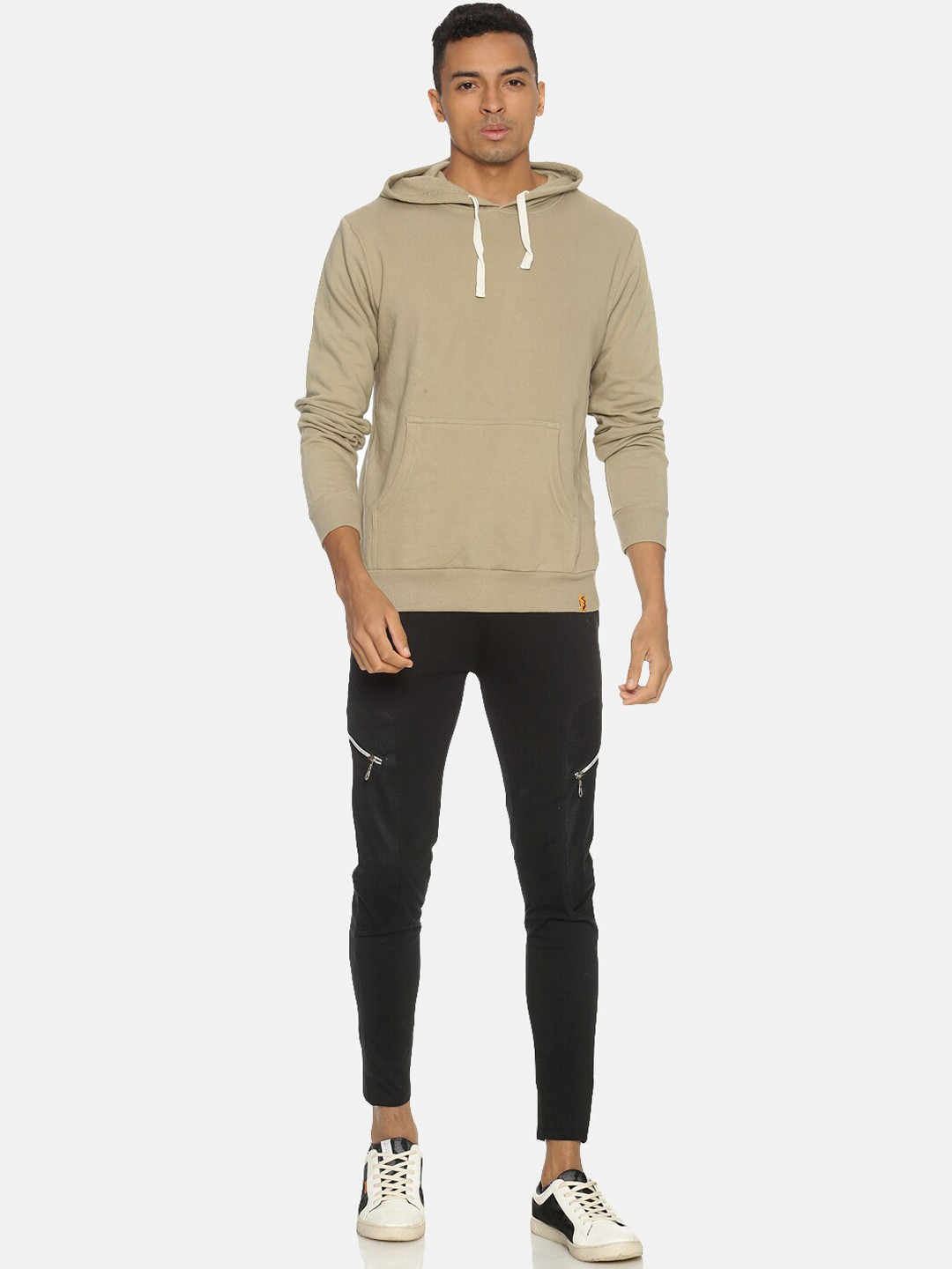 

Campus Sutra Men Green & Black Solid Cotton Tracksuit