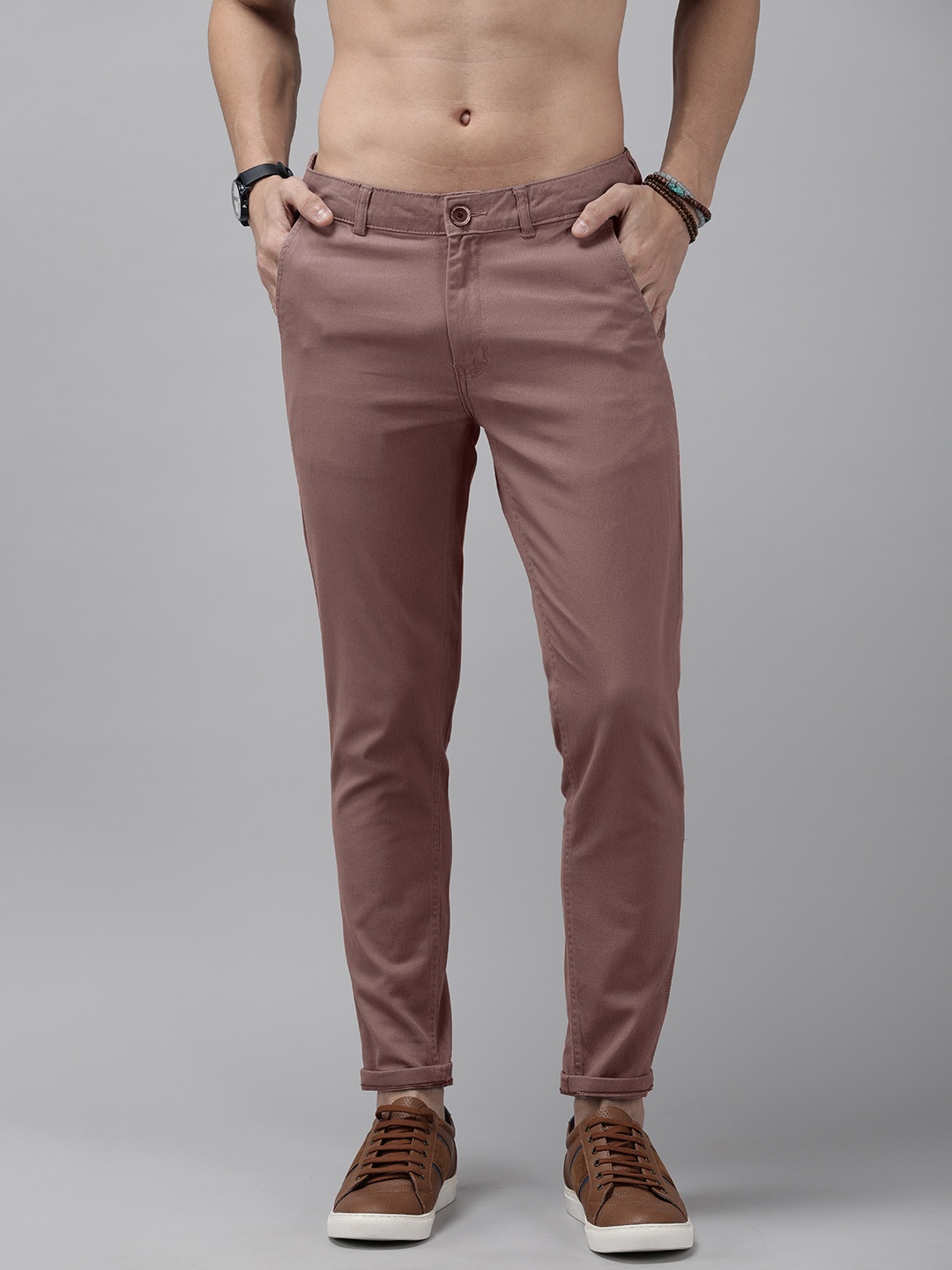 

Roadster Men Nude Pink Slim Tapered Fit Chino Trousers