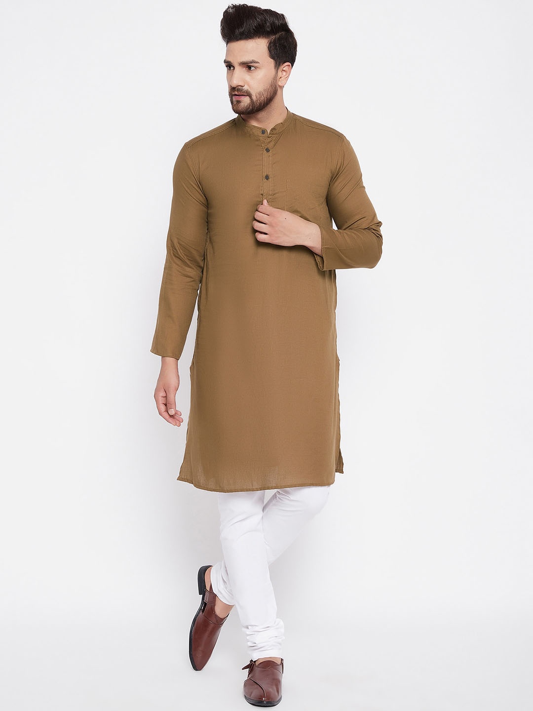 

even Men Brown Solid Kurta