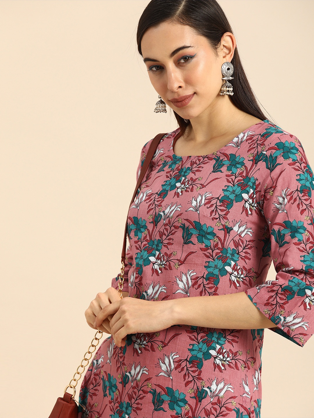 

Anouk Women Pink Floral Printed Floral Kurta