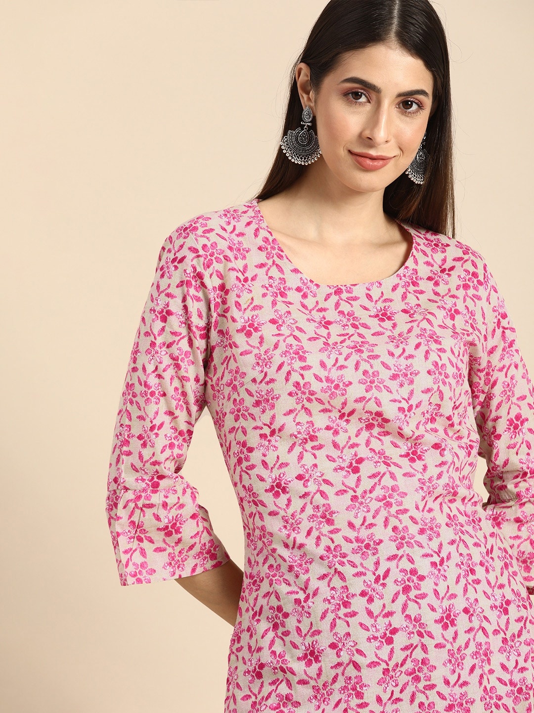 

Anouk Women Pink & White Floral Printed Kurta