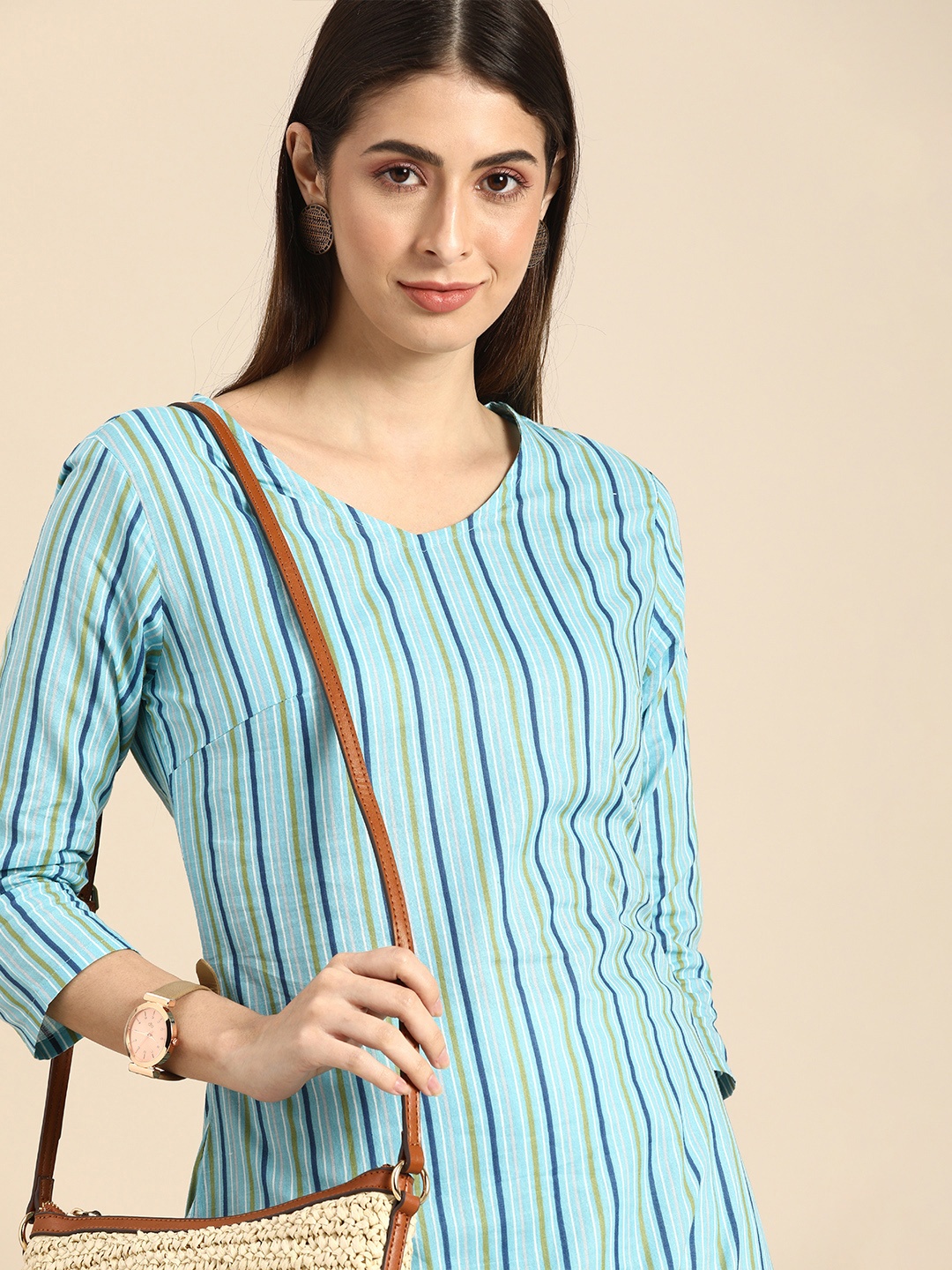 

Anouk Women Blue & Green Striped Kurta