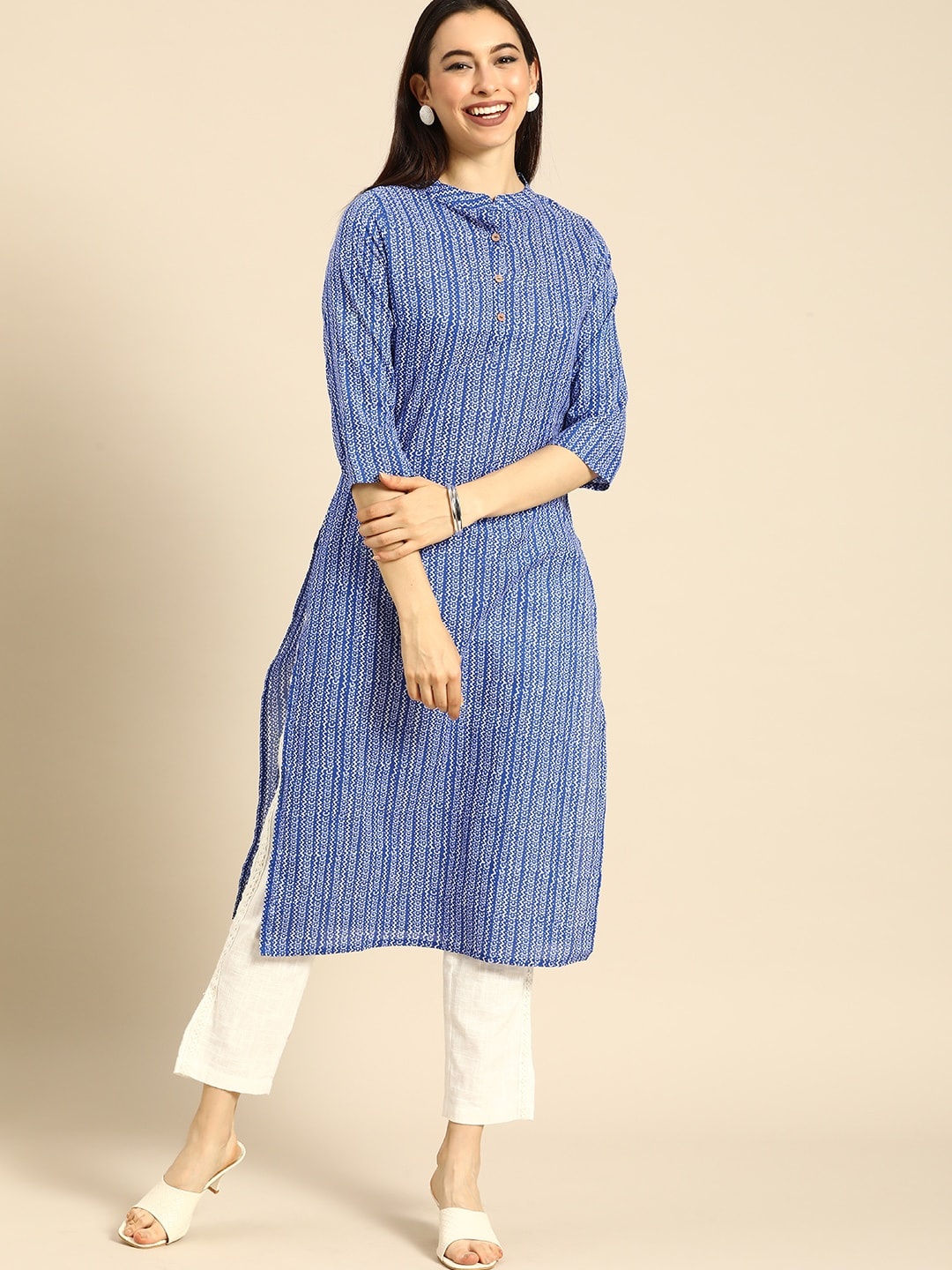 

Anouk Women Blue & White Printed Kurta